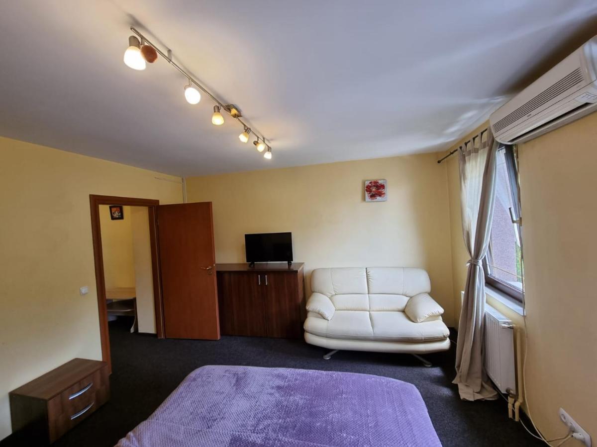 Casa Romana Διαμέρισμα Πλοέστι Εξωτερικό φωτογραφία